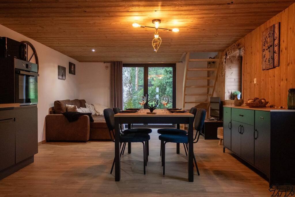 Gite De La Ravanne/Le Petit Nid Ramonchamp Exteriör bild